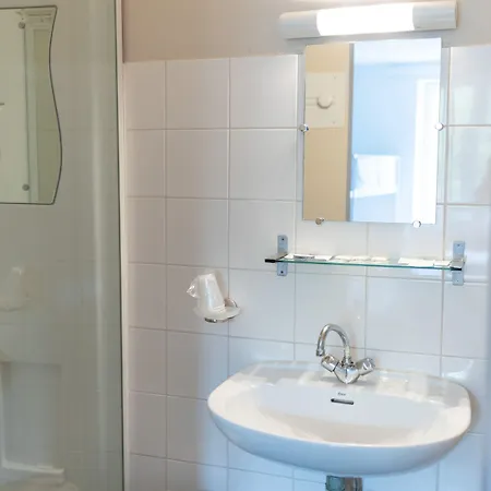 L'esplanade Restaurant Bar à Vin Hotel Le Pellerin