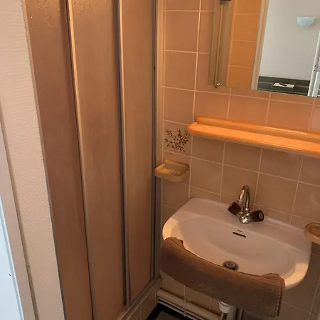 Hotel L'esplanade Restaurant Bar A Vin