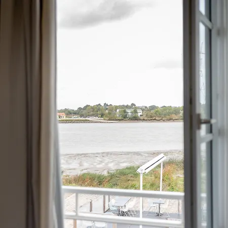 Hotel L'esplanade Restaurant Bar A Vin