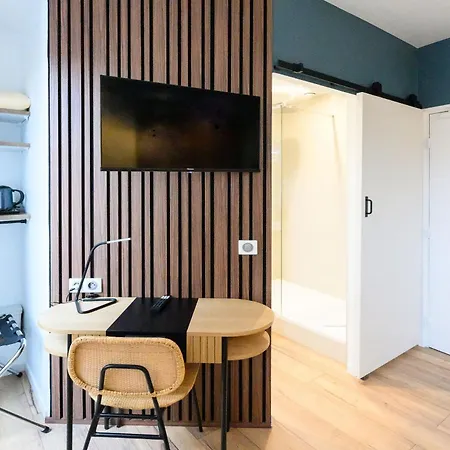 L'esplanade Restaurant Bar à Vin Le Pellerin