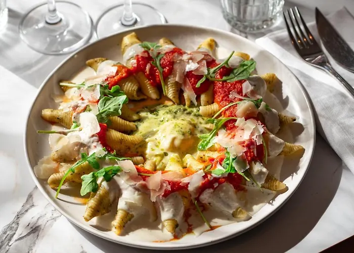 L'esplanade Restaurant Bar à Vin * Le Pellerin