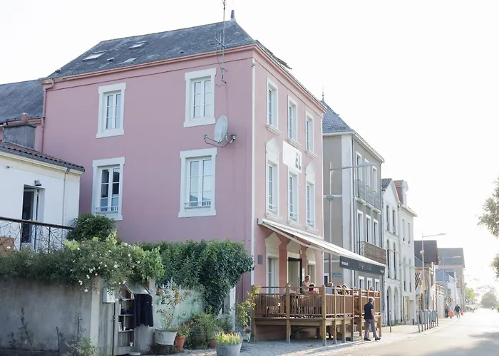 ホテル L'esplanade Restaurant Bar A Vin