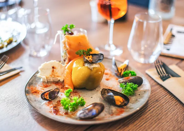 L'esplanade Restaurant Bar A Vin ホテル *