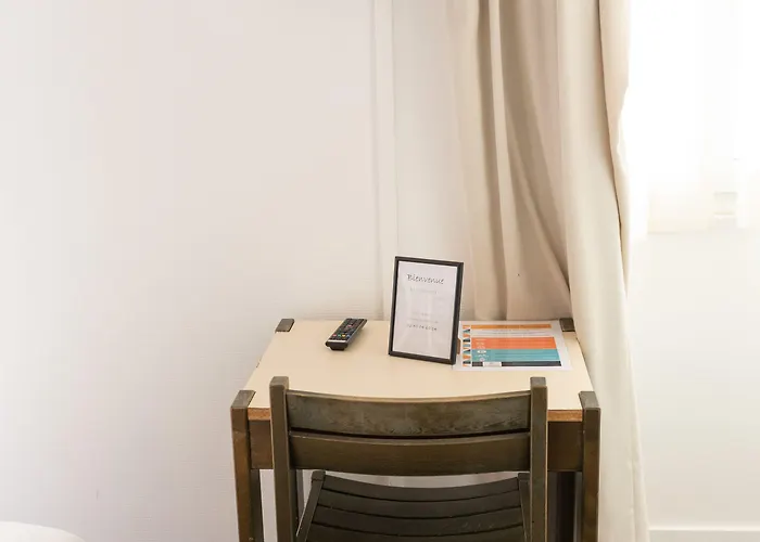 L'esplanade Restaurant Bar A Vin