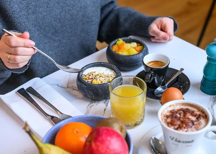 L'esplanade Restaurant Bar à Vin *