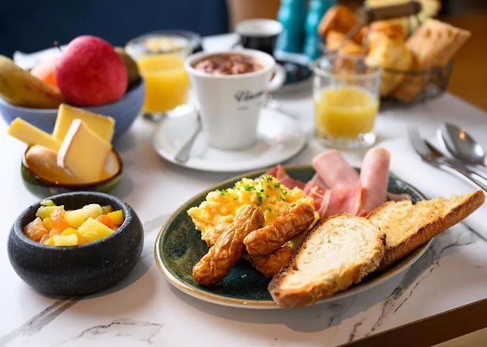 호텔 L'esplanade Restaurant Bar A Vin Le Pellerin